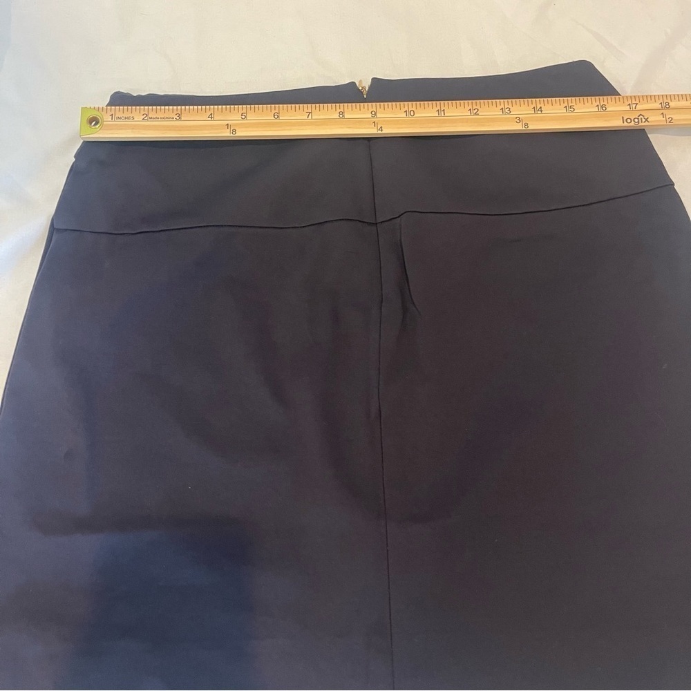 Tory Burch Navy Skirt Size Large - Picture 11 of 12